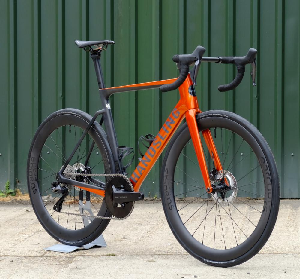 A1R0evo with Classified Powerhub