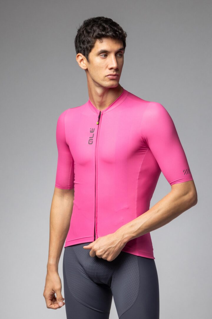 ALÉ Spring/Summer clothing collection for 2025
