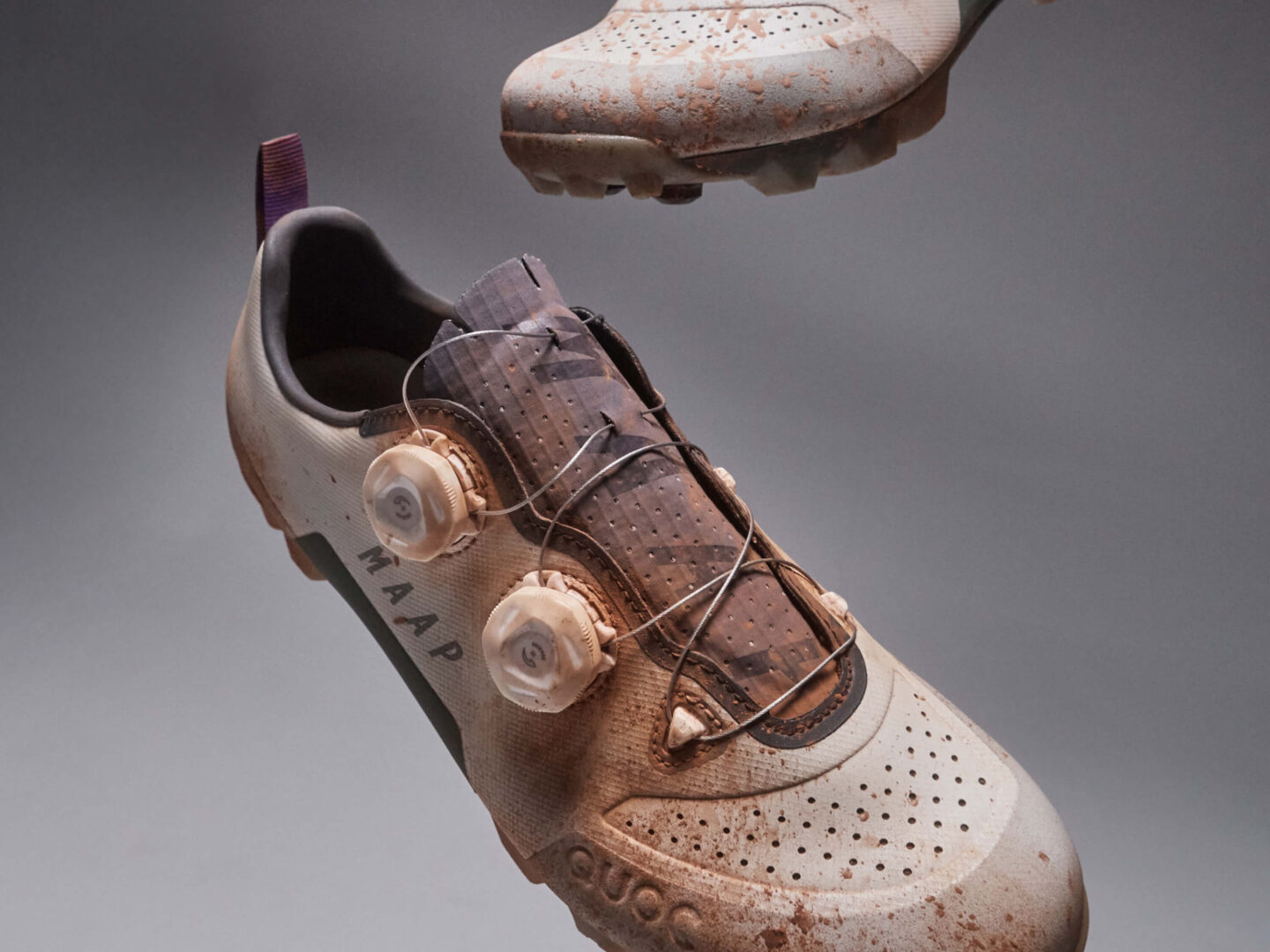 QUOC Dual Dial closures and a gusseted tongue add to the MAAP x QUOC Gran Tourer XC's overall comfort