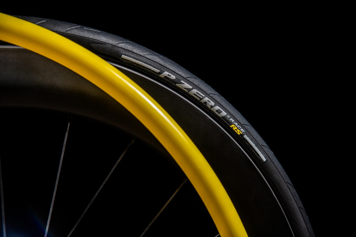 Pirelli SmarTUBE RS inner tube and PXero Race RS tyre